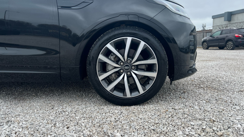 Land Rover Discovery 3.0 D300 R-Dynamic SE 5dr Auto Diesel Station Wagon